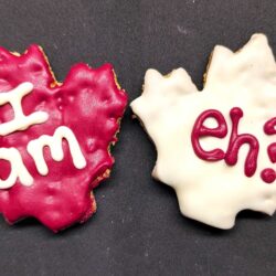 Canada Maple Leaf (2 Cookies)